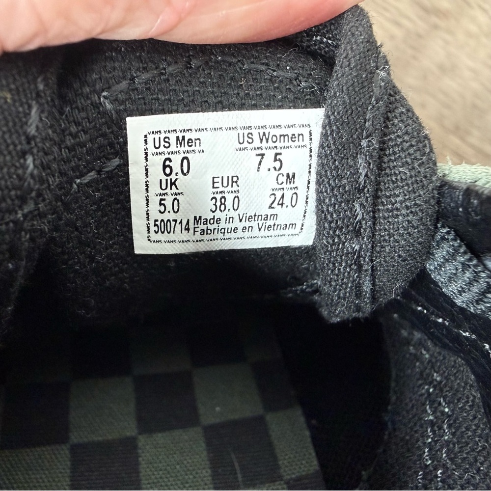 VANS Harry Potter Slytherin Laces Sneakers Black Green Snakeskin Pattern Sz 7.5 - Picture 12 of 12